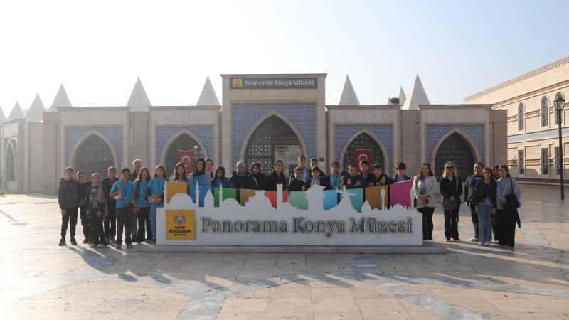 İl&ccedil;elerdeki 7.sınıf &ouml;ğrencileri Konya'nın k&uuml;lt&uuml;rel mirasını yakından tanıyor