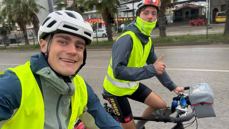 Pedallar Kambo&ccedil;ya i&ccedil;in d&ouml;n&uuml;yor