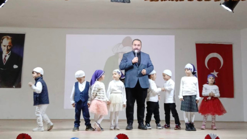 Minik y&uuml;reklerden Mevlana&rsquo;ya vefa