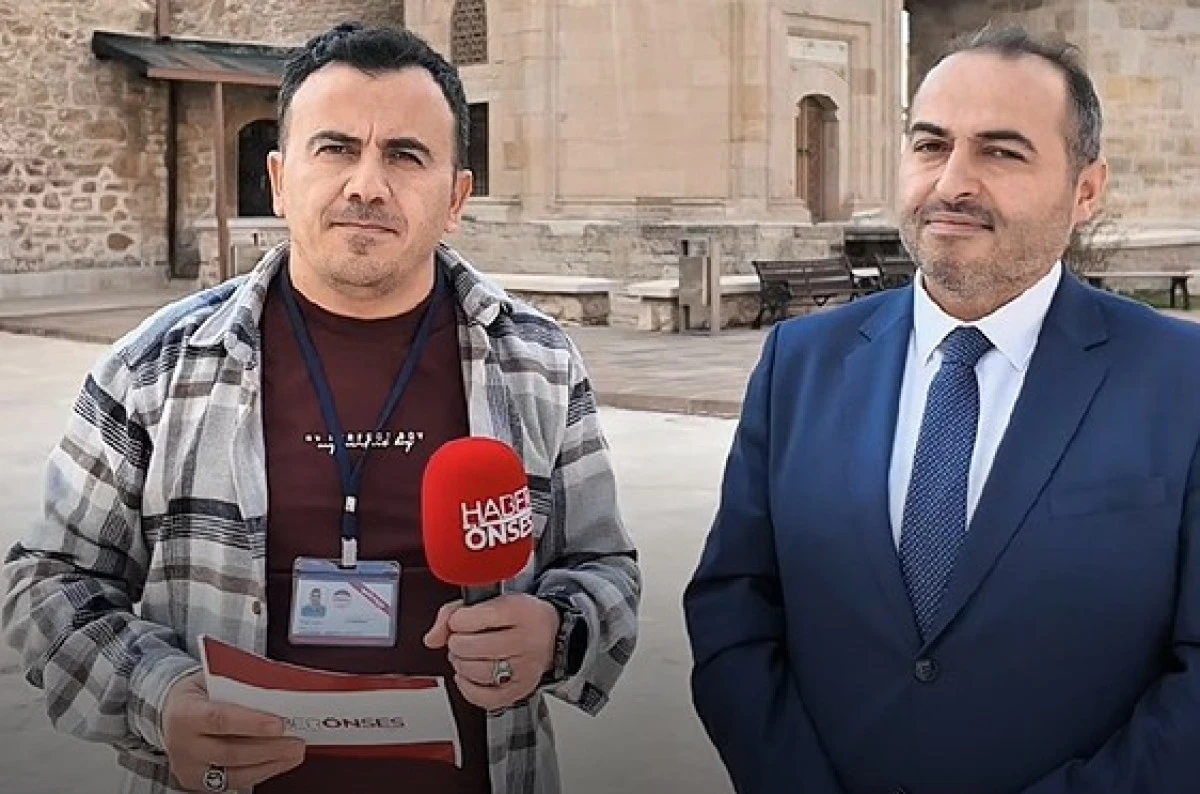 Haber&ouml;nses sordu, M&uuml;ft&uuml; Enes Aktaş cevaplandırdı