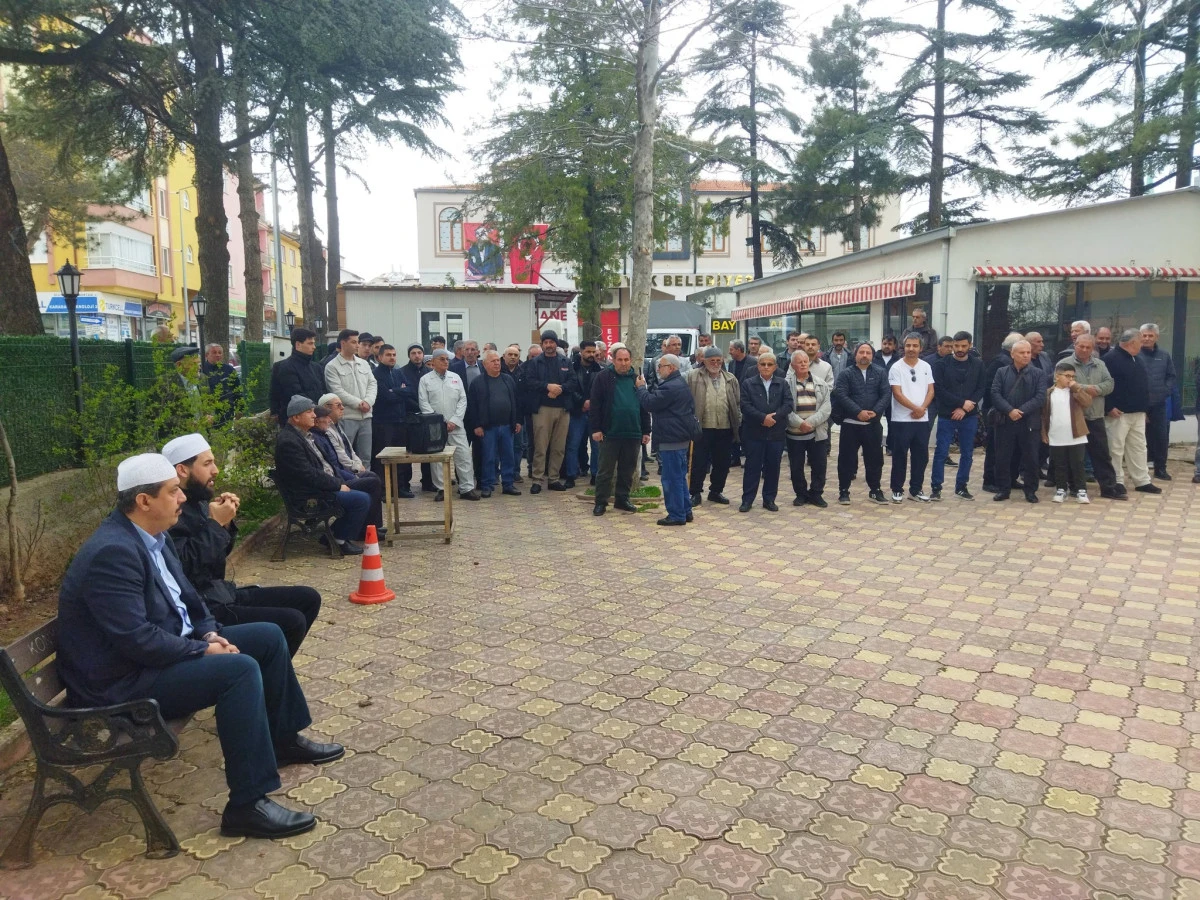 H&uuml;y&uuml;k&rsquo;te hacı adaylarına dualı veda