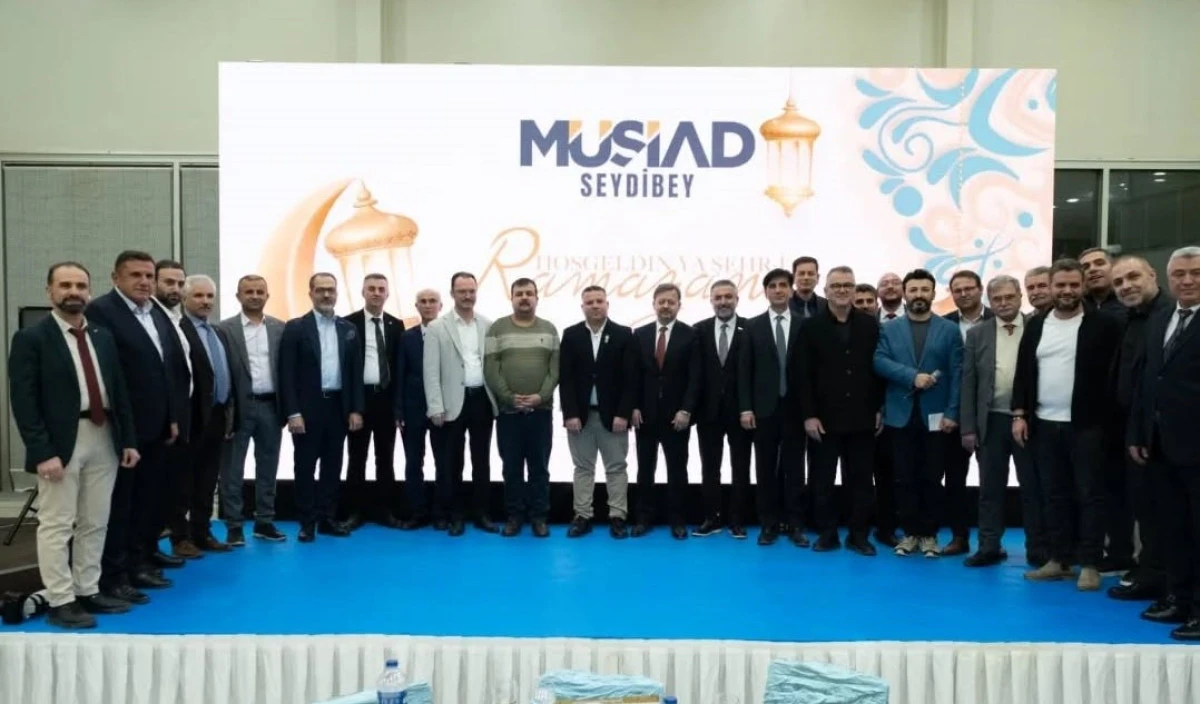 İki il&ccedil;enin b&uuml;rokrasi ve iş d&uuml;nyası iftarda buluştu