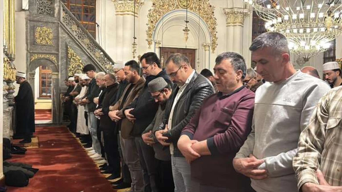 İlk teravih coşkusu