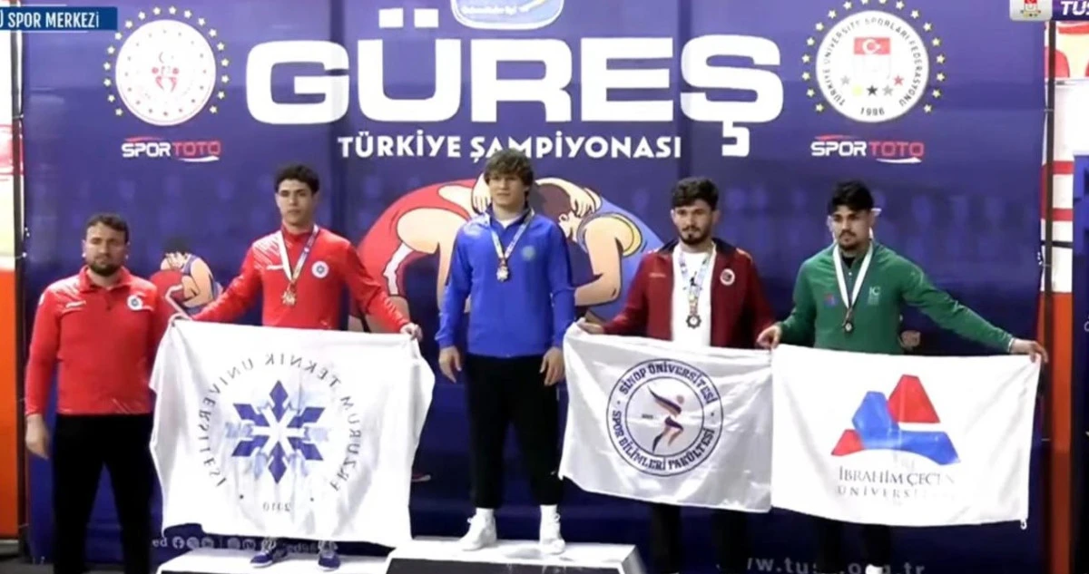 Minderde Beyşehir&rsquo;i gururlandıran performans