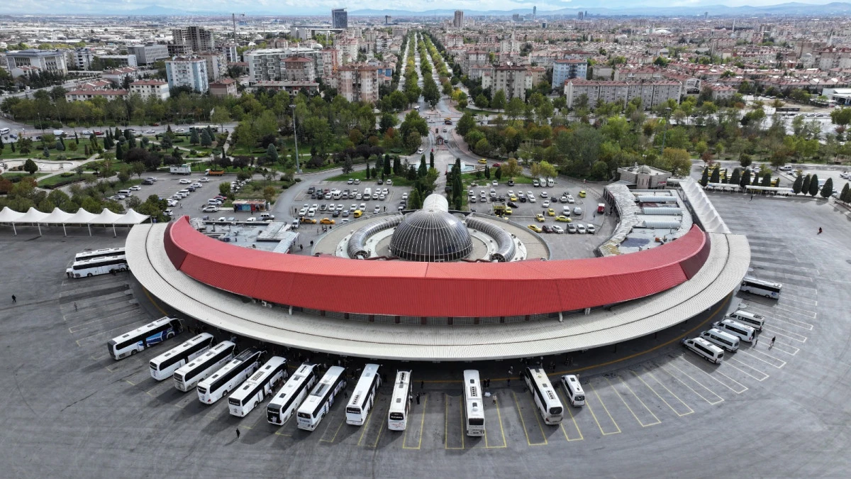 Otogar bir yılda 18 milyona yakın yolcuya hizmet verdi