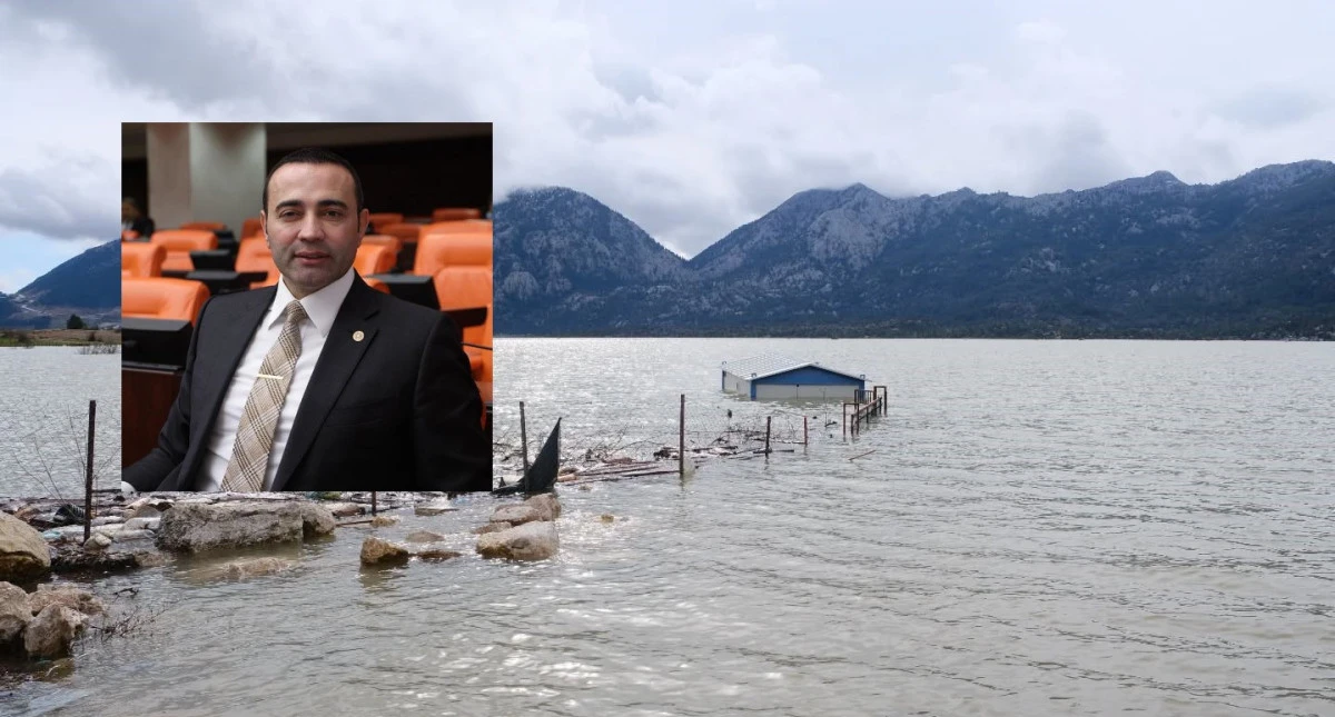 Sel vurdu, &ccedil;&ouml;z&uuml;m viyad&uuml;kte!