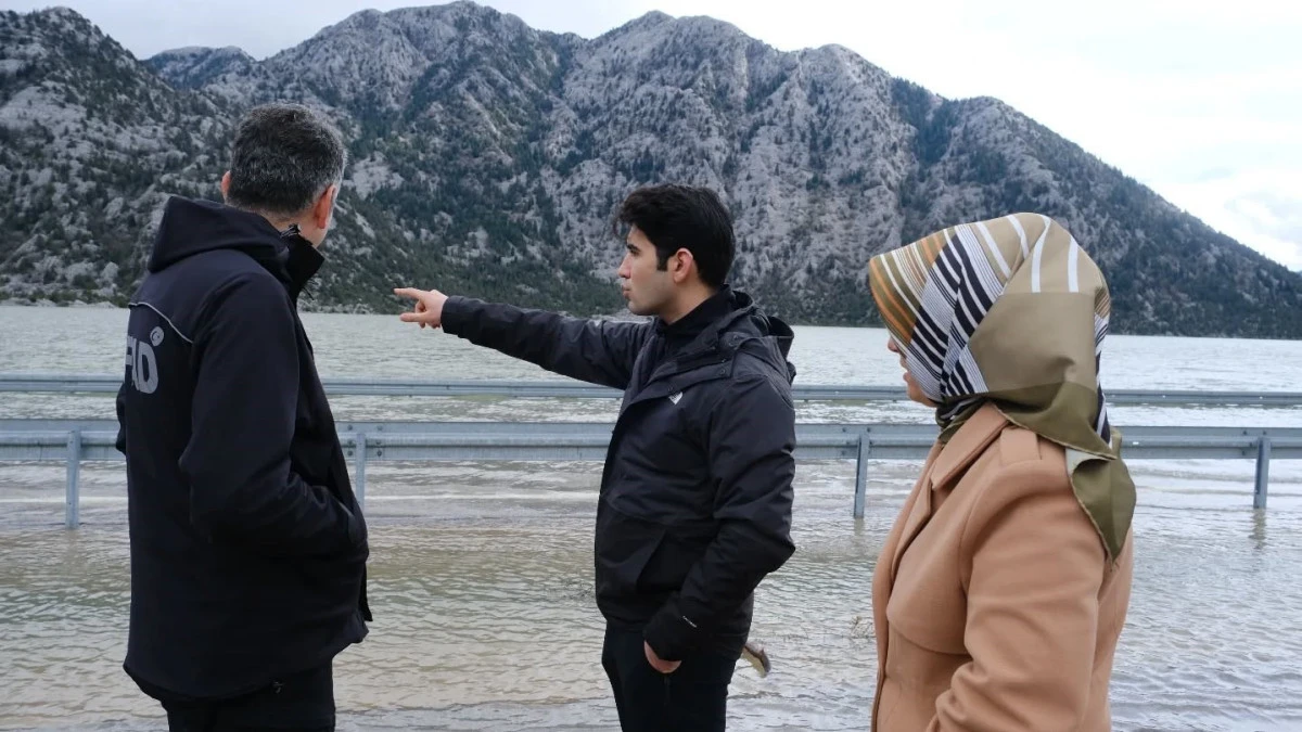 Sel vurdu, yetkililer sahada incelemede bulundu