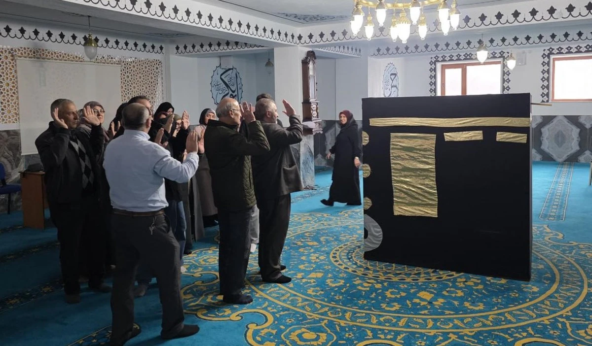 Umre yolcularına kutsal hazırlık