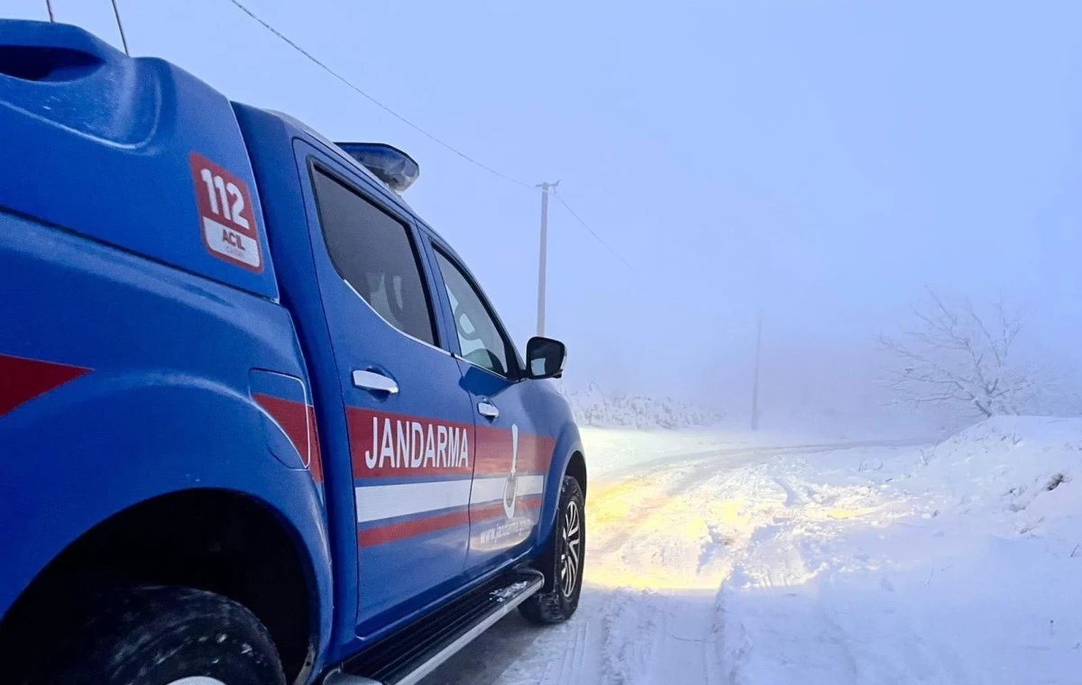 Uyuşturucu tacirlerine jandarmadan darbe