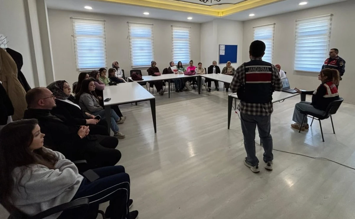 Uyuşturucuya karşı bilin&ccedil;li anne, g&uuml;venli nesil