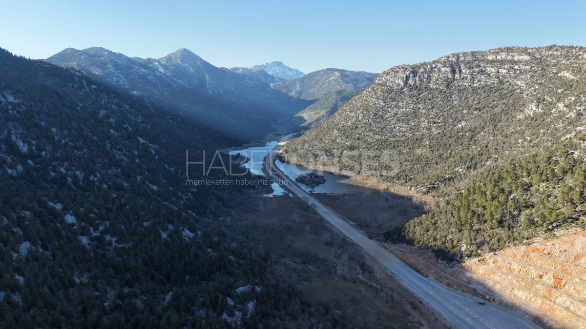 Yeni Konya Antalya kara yolunda sular tamamen &ccedil;ekildi